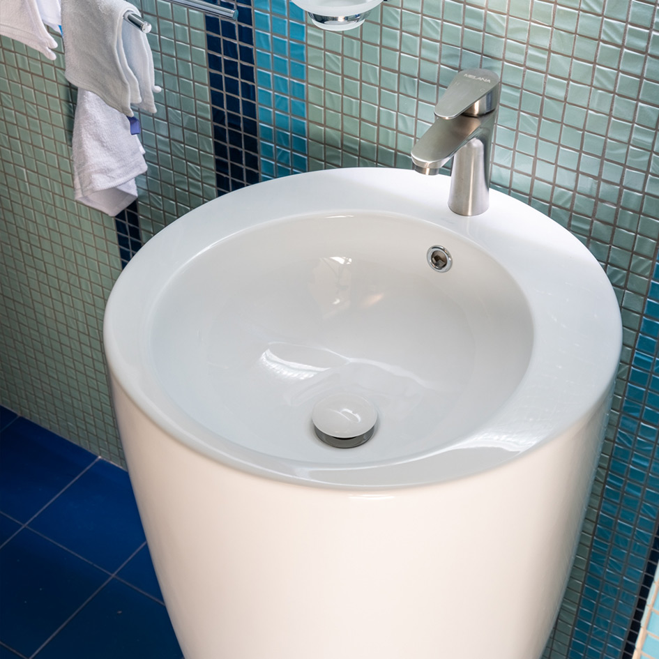 Раковина напольная MELANA B133-805