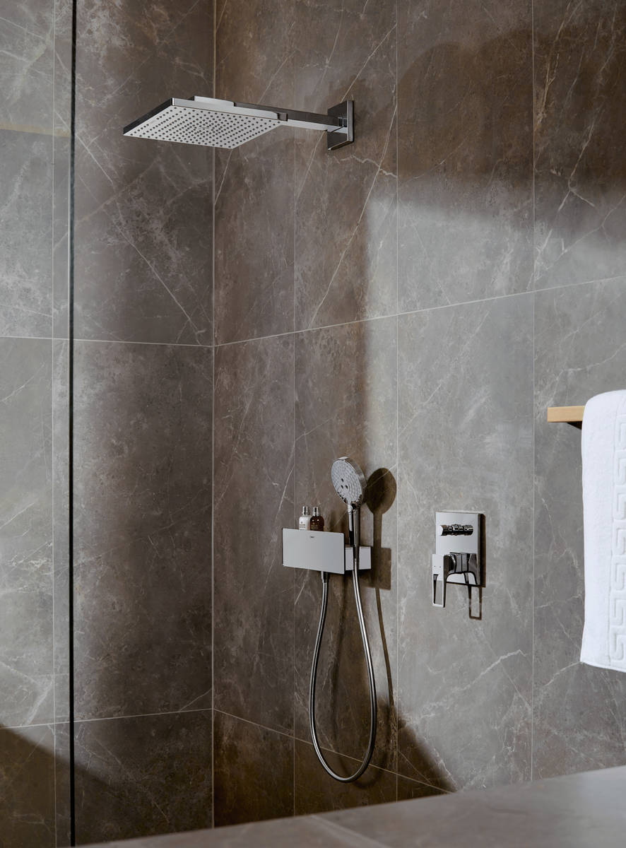 Смеситель для ванной Hansgrohe Metropol 74545000